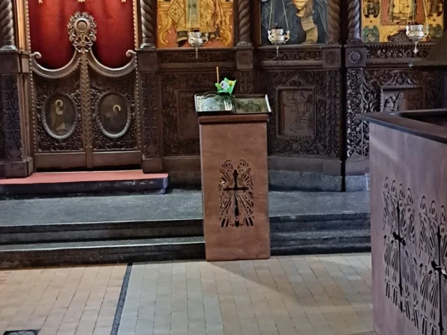 Храм „Св. Успение Богородично“ — Търговище